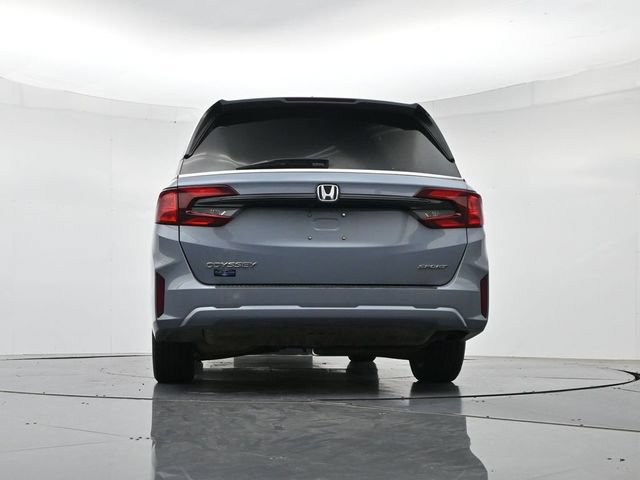 Used 2025 Honda Odyssey Sport-L image 42