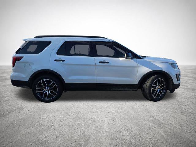 Certified 2017 Ford Explorer Sport w/ Equipment Group 401A AWD/4WD image 9