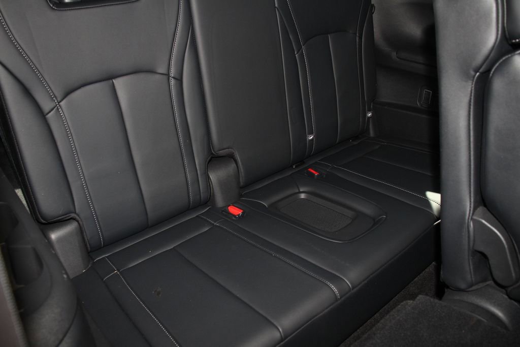 Used 2023 INFINITI QX60 Pure image 26