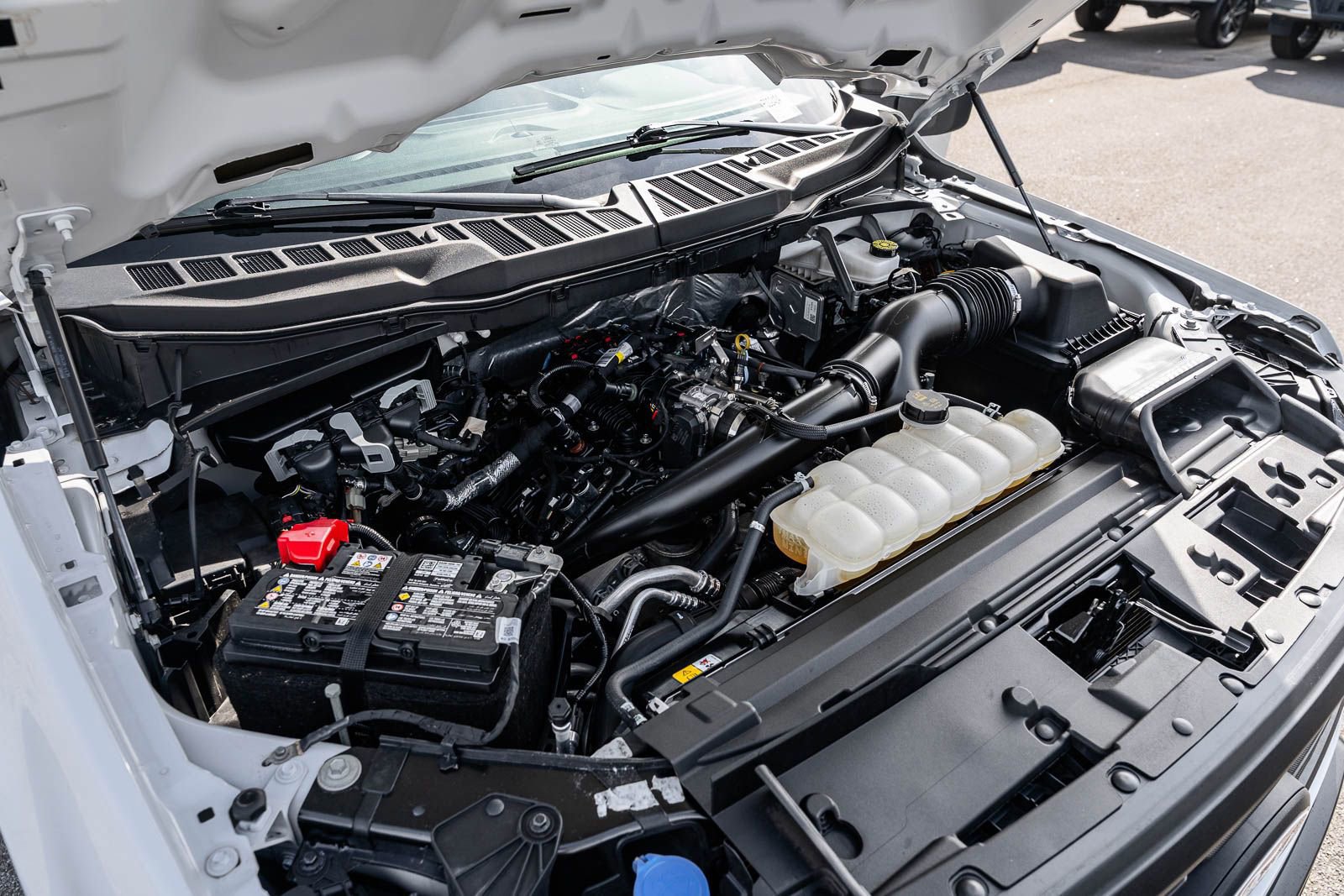 Certified 2025 Ford F150 XL AWD/4WD image 20