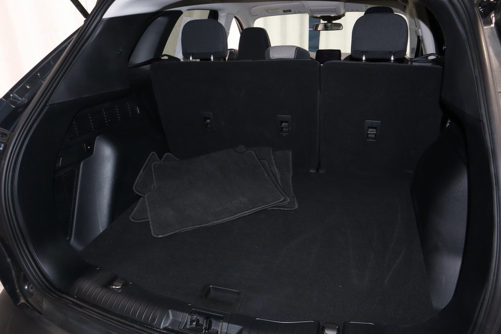 Certified 2022 Ford Escape SE w/ Cold Weather Package image 16