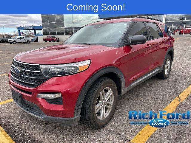 Certified 2022 Ford Explorer XLT w/ Equipment Group 202A