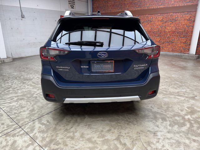 Used 2024 Subaru Outback Touring XT image 4