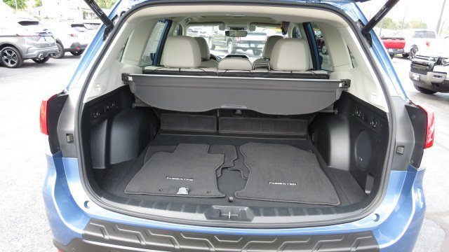 Used 2020 Subaru Forester Limited image 31