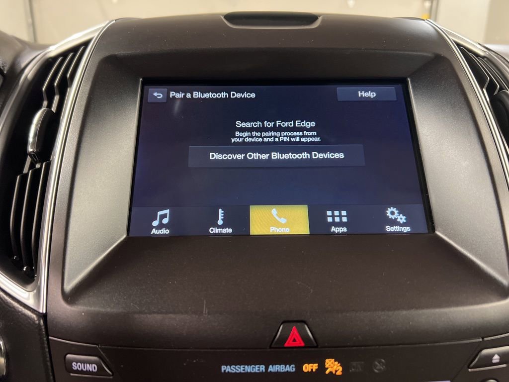 Certified 2019 Ford Edge Titanium w/ Cold Weather Package FWD image 10