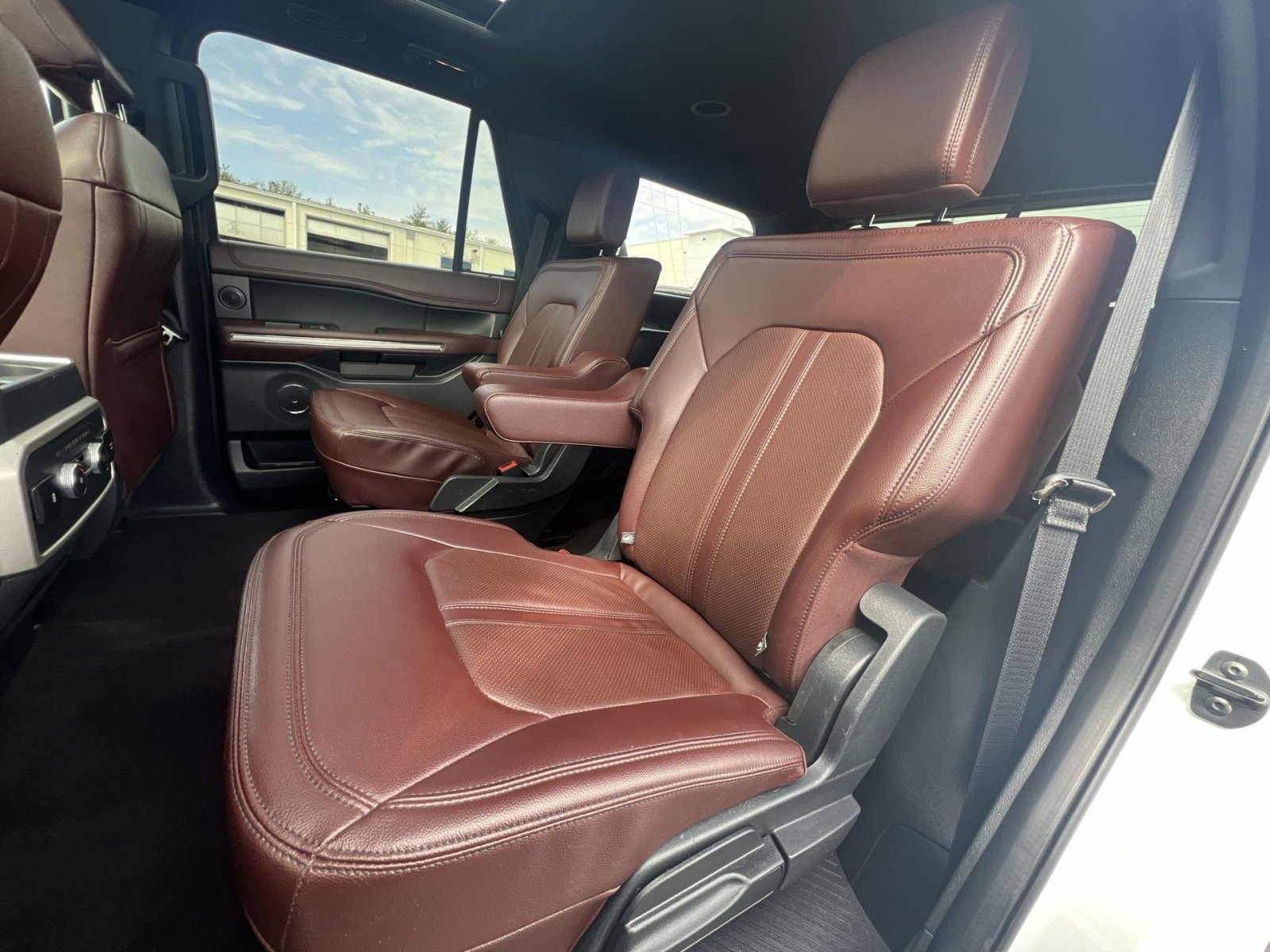 Certified 2023 Ford Expedition Limited image 25