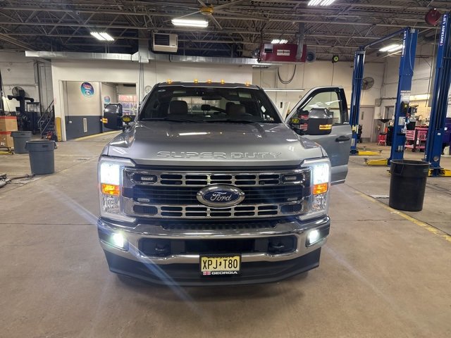 Certified 2024 Ford F350 XLT w/ Snow Plow Prep Package image 4