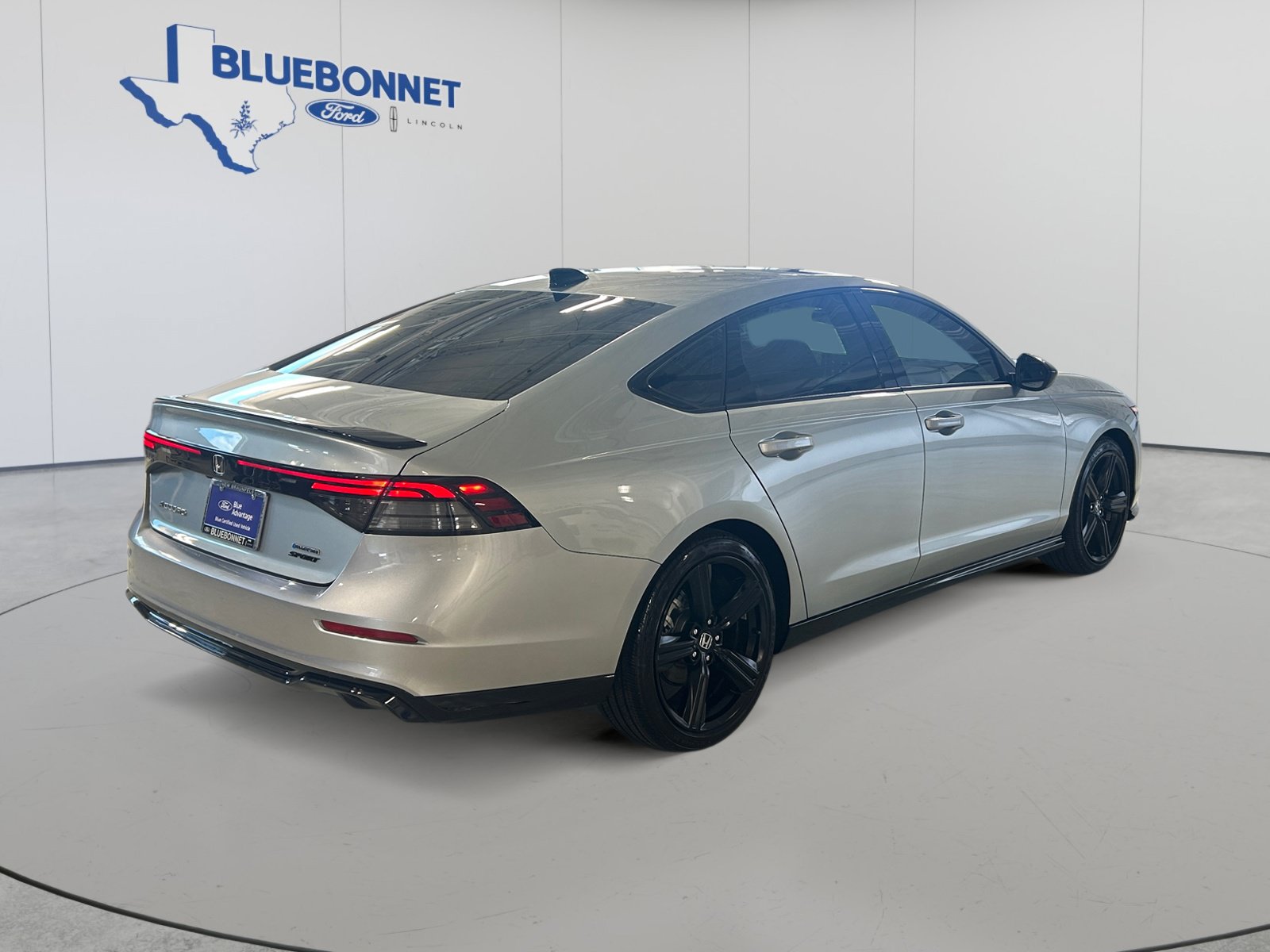Used 2024 Honda Accord Sport image 5