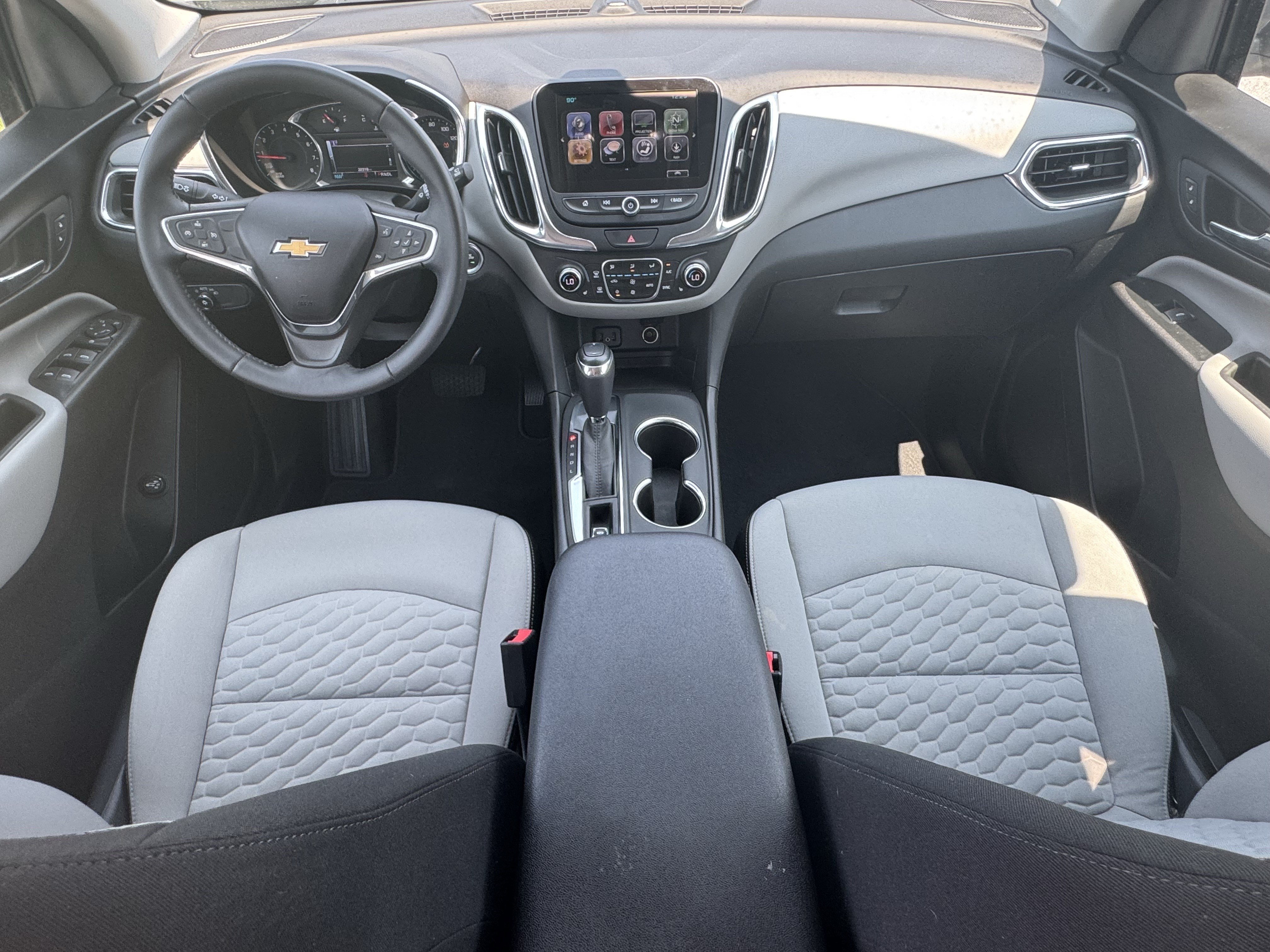 Used 2018 Chevrolet Equinox LT w/ Sun & Infotainment Package FWD image 25