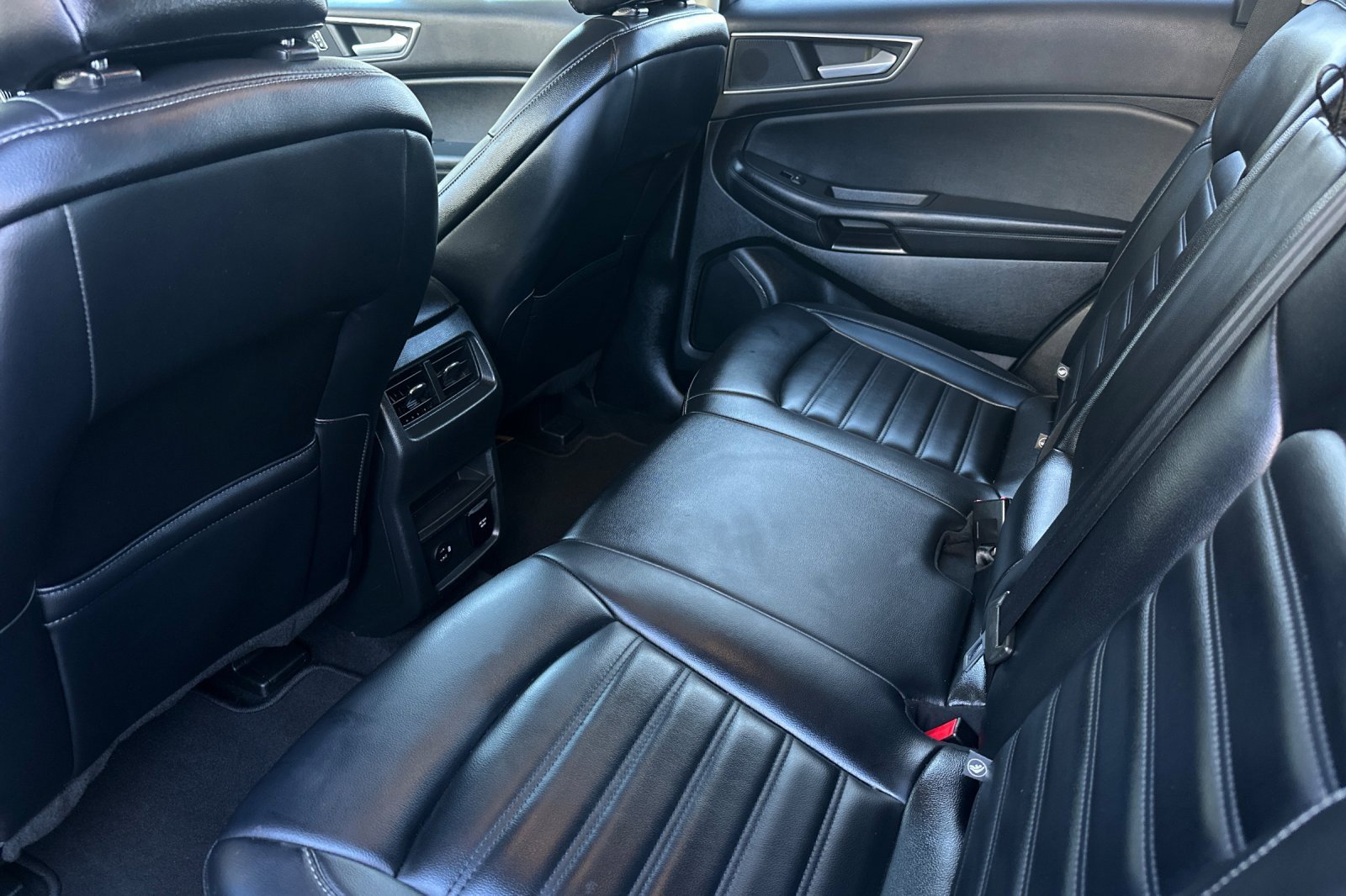 Certified 2022 Ford Edge SEL w/ Convenience Package image 11