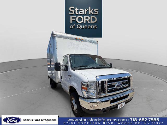Certified 2017 Ford E-350 and Econoline 350 Super Duty w/ Power Windows & Locks Group