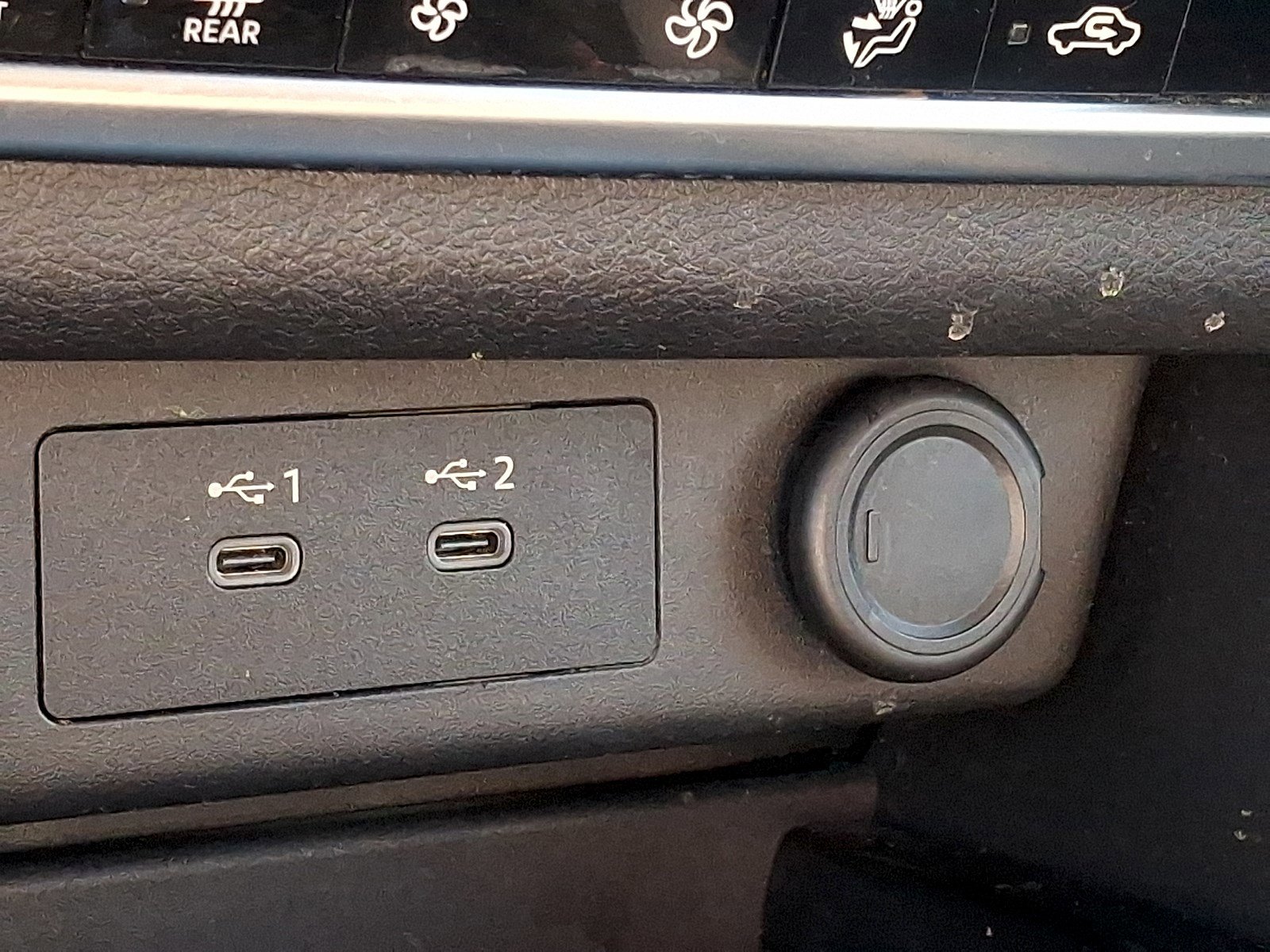 Used 2024 Nissan Rogue SV AWD/4WD image 24