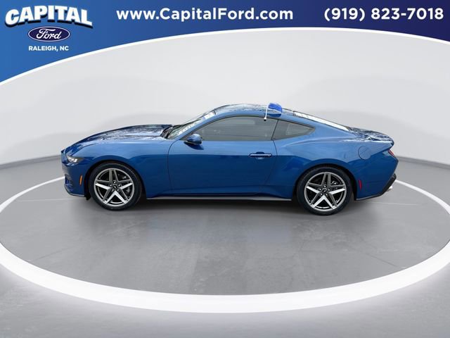 Certified 2024 Ford Mustang Coupe image 3