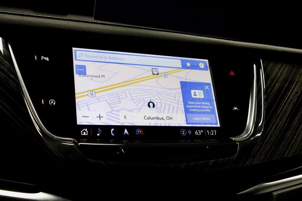 Used 2025 Cadillac XT6 Premium Luxury image 11