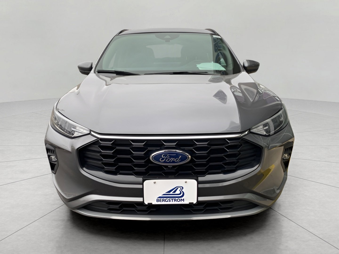 Certified 2023 Ford Escape ST-Line Select w/ Tech Pack #2 image 2