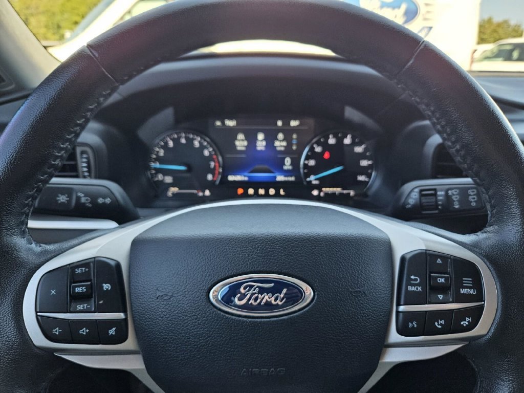 Certified 2022 Ford Explorer XLT RWD image 35