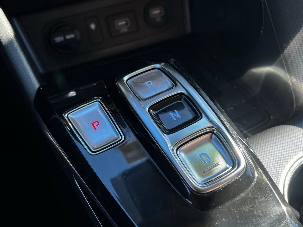 Used 2021 Hyundai Sonata Limited w/ Cargo Package image 12