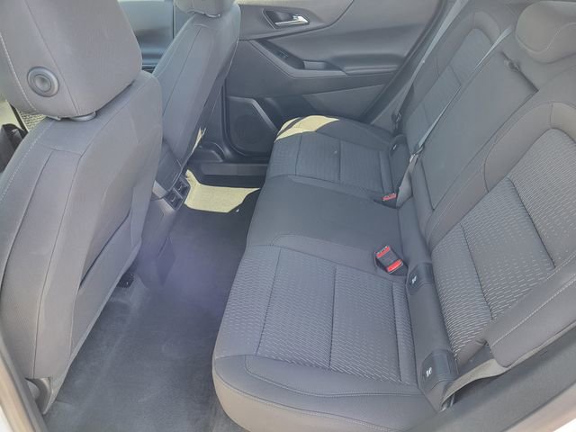 Used 2026 Chevrolet Equinox LT AWD/4WD image 29
