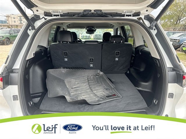 Used 2023 Jeep Grand Cherokee Limited w/ Black Appearance Package image 25