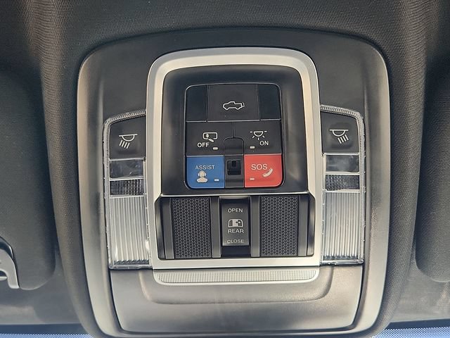 Used 2022 RAM 2500 Laramie AWD/4WD image 19