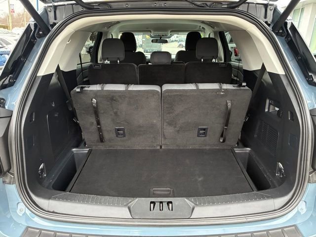Certified 2025 Ford Explorer Active image 12