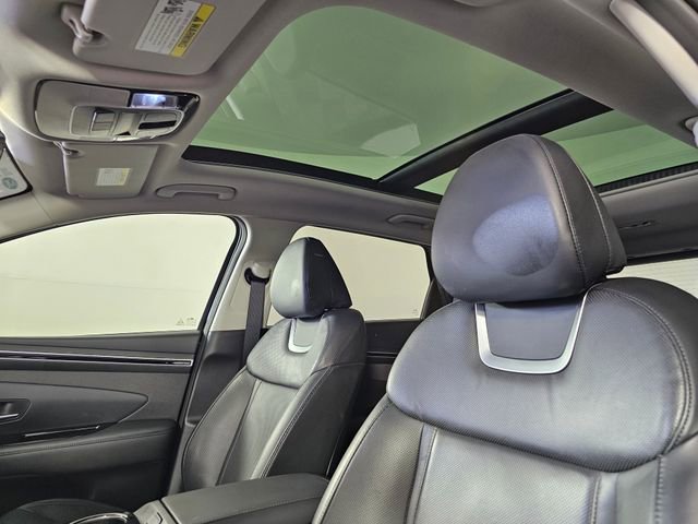 Used 2022 Hyundai Tucson Limited AWD/4WD image 25