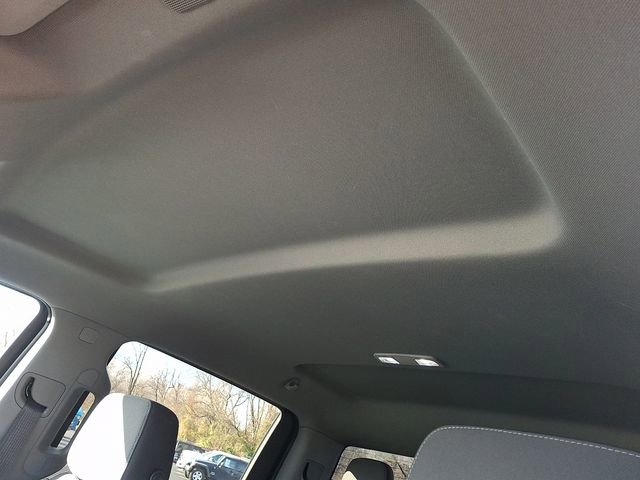 Used 2020 Chevrolet Silverado 1500 LT w/ All-Star Edition image 19