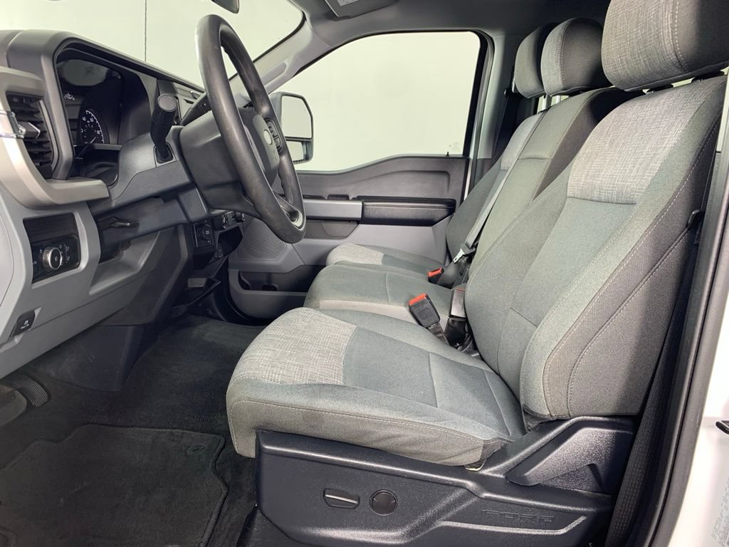 Certified 2025 Ford F350 XLT AWD/4WD image 2