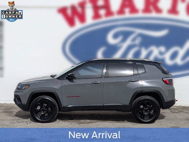 Used 2023 Jeep Compass Trailhawk AWD/4WD image 2