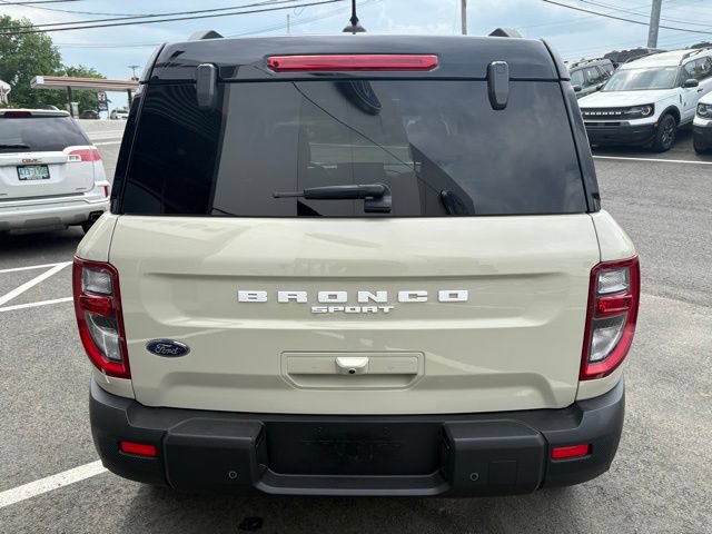 Certified 2025 Ford Bronco Sport Outer Banks w/ Outer Banks Tech Package+ AWD/4WD image 4