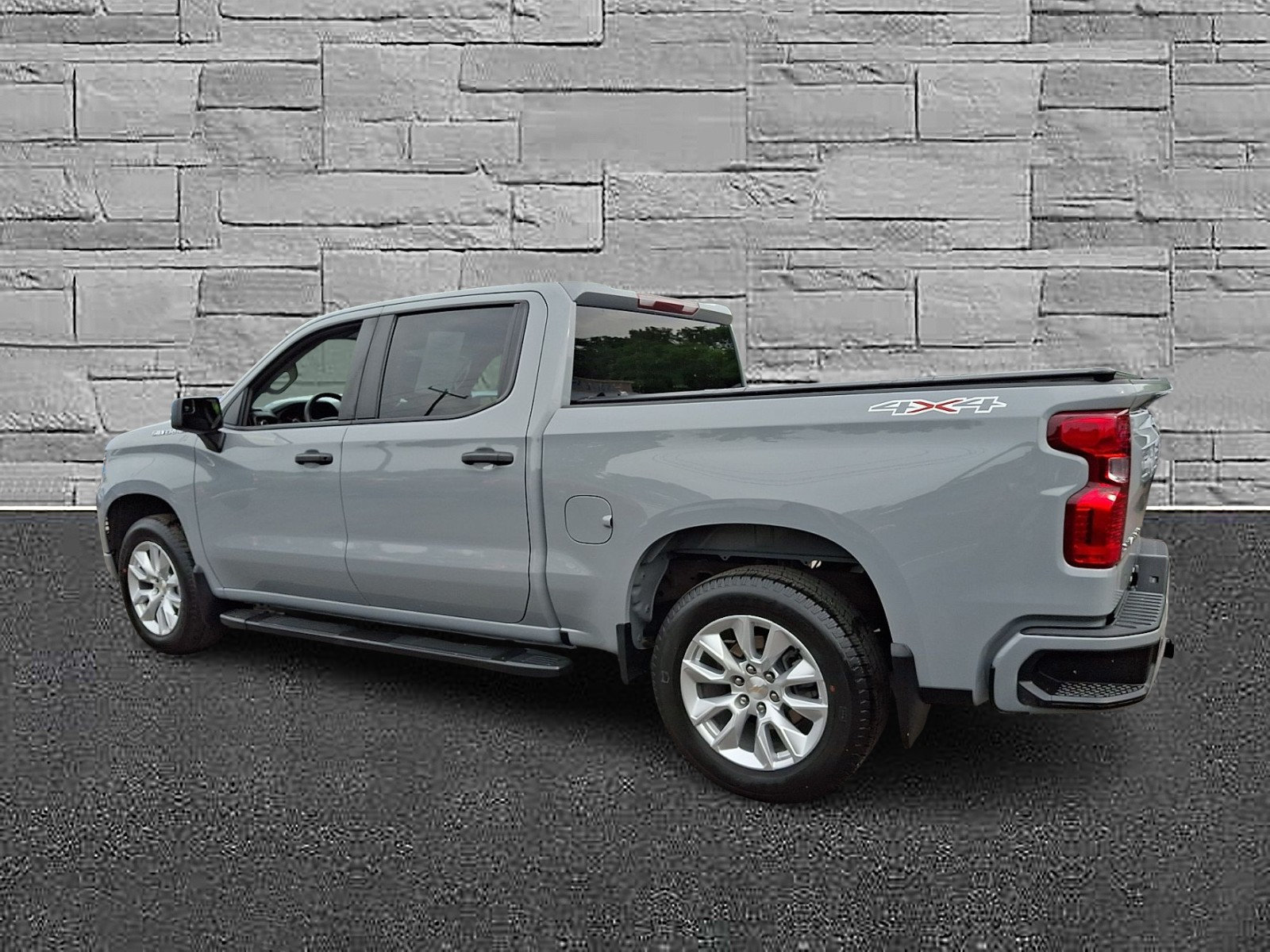 Used 2024 Chevrolet Silverado 1500 Custom AWD/4WD image 7