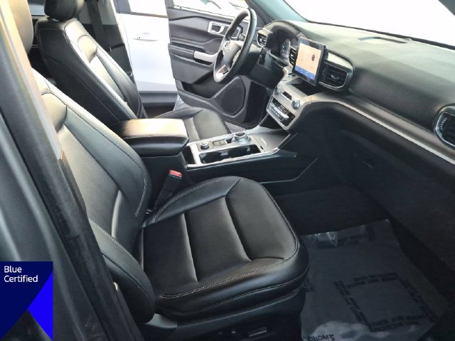 Certified 2022 Ford Explorer XLT w/ Equipment Group 202A AWD/4WD image 34