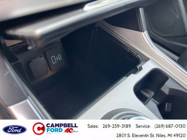 Certified 2023 Ford Explorer XLT w/ Equipment Group 202A AWD/4WD image 39