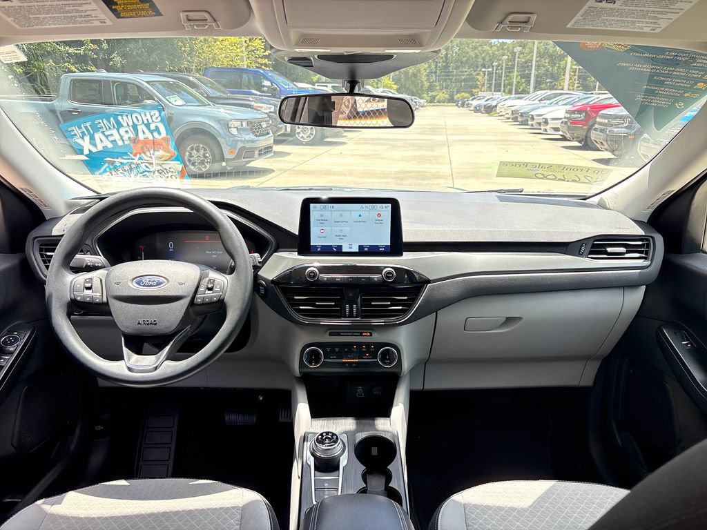 Certified 2025 Ford Escape Active FWD image 7