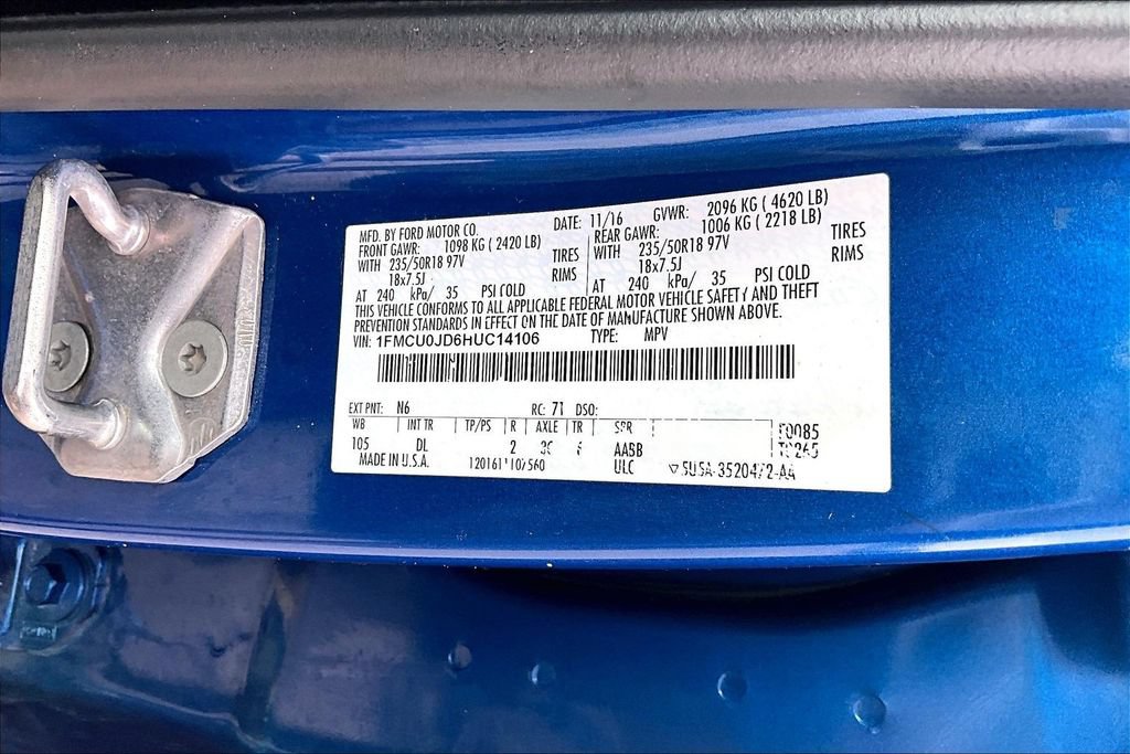 Certified 2017 Ford Escape Titanium FWD image 35