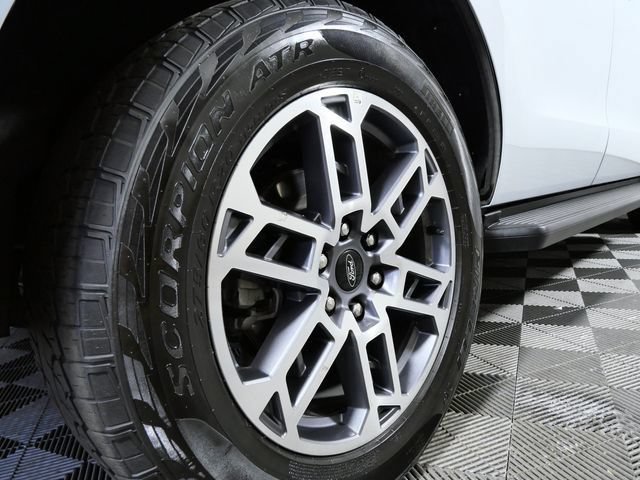 Certified 2025 Ford Expedition Active AWD/4WD image 8