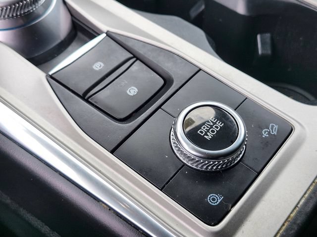 Certified 2023 Ford Explorer XLT w/ Equipment Group 202A AWD/4WD image 28