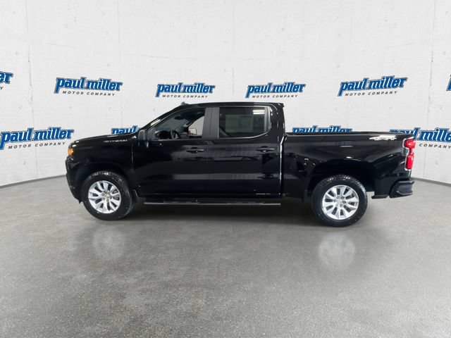 Used 2020 Chevrolet Silverado 1500 Custom w/ Custom Value Package AWD/4WD image 7