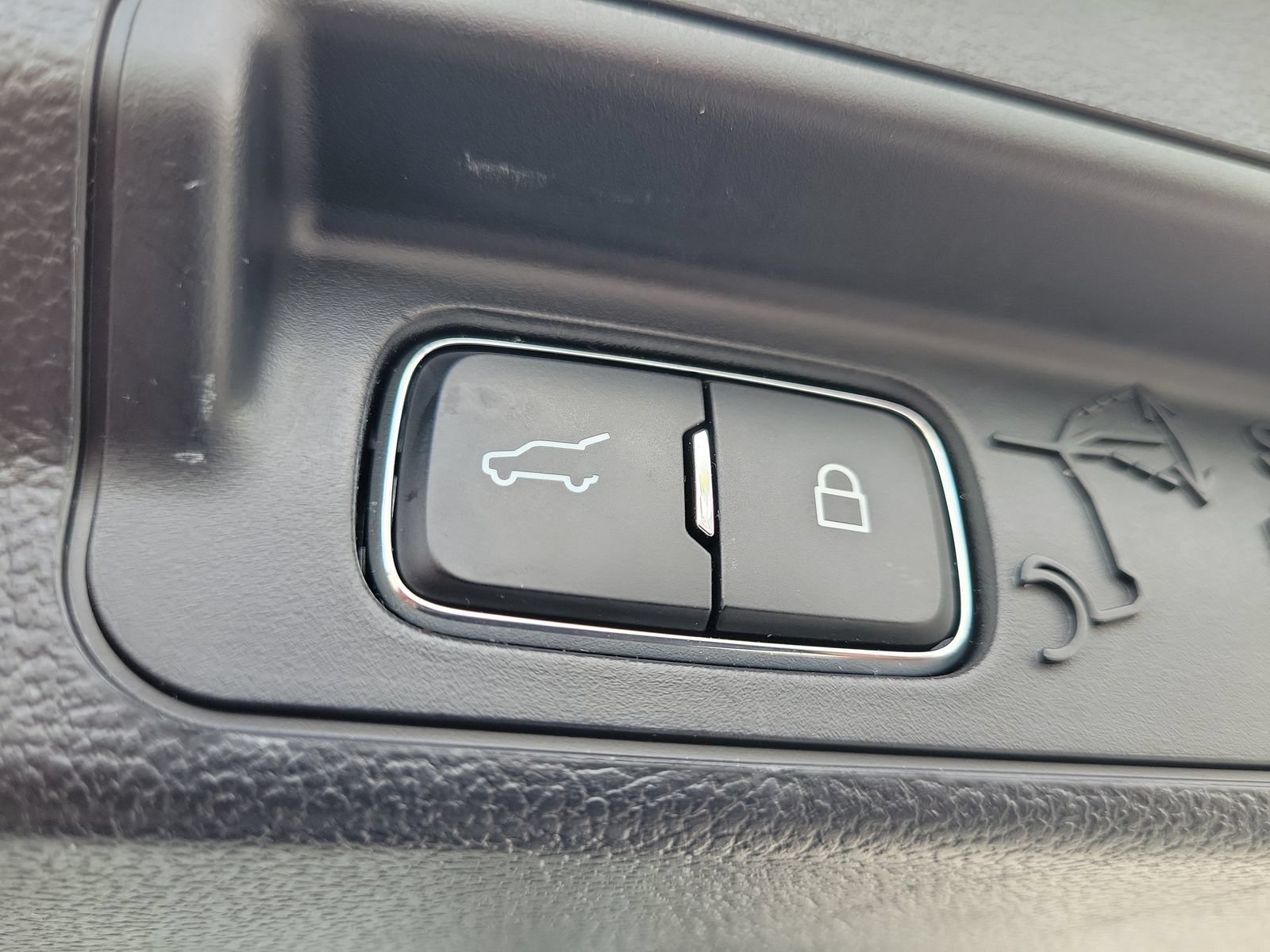 Certified 2020 Ford Explorer 2WD image 7