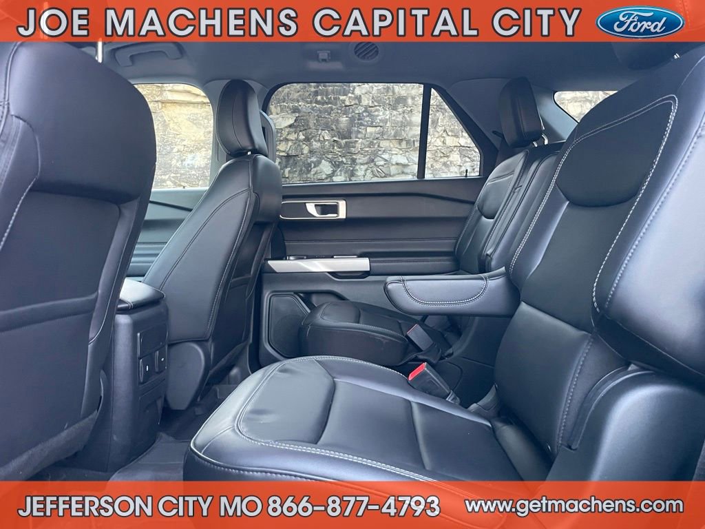 Certified 2024 Ford Explorer XLT w/ Equipment Group 202A image 13