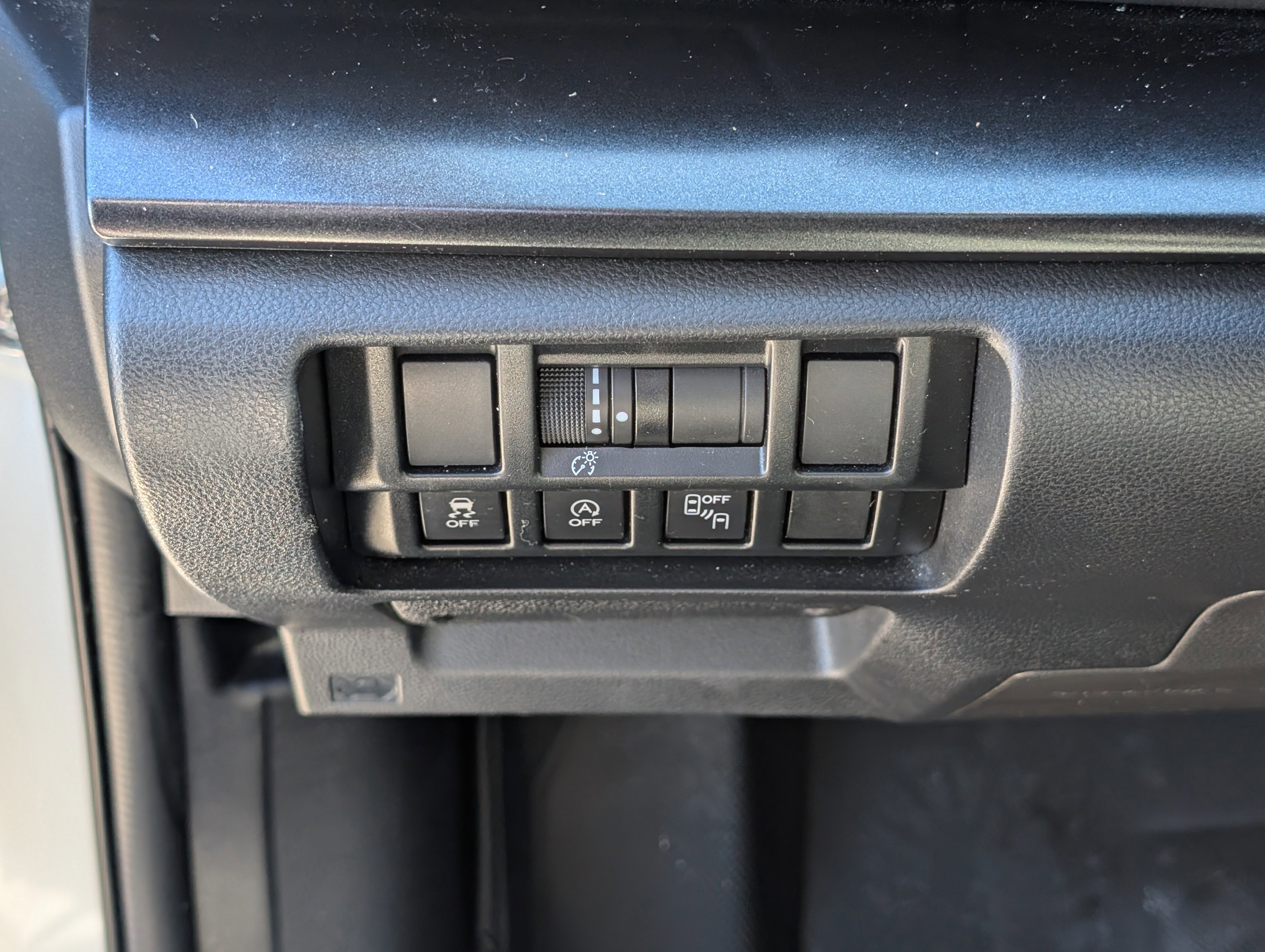 Used 2021 Subaru Crosstrek 2.5i Sport w/ Moonroof Package image 22