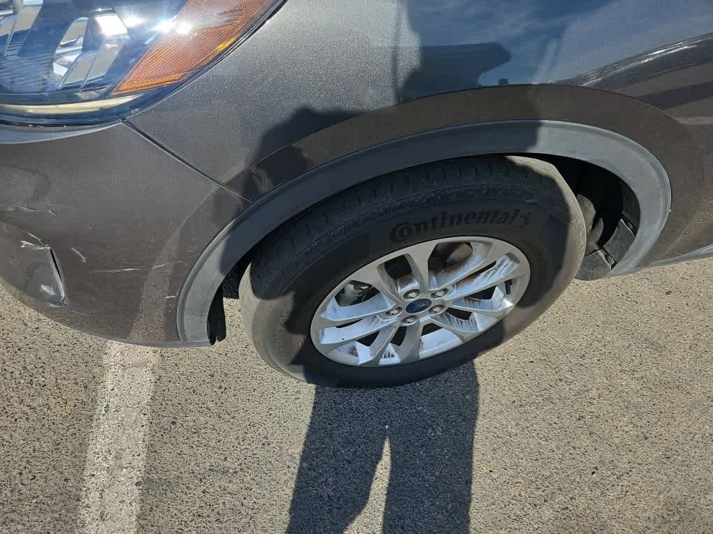 Certified 2020 Ford Escape SE AWD/4WD image 3