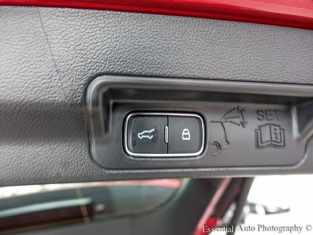 Certified 2025 Ford Explorer ST image 26