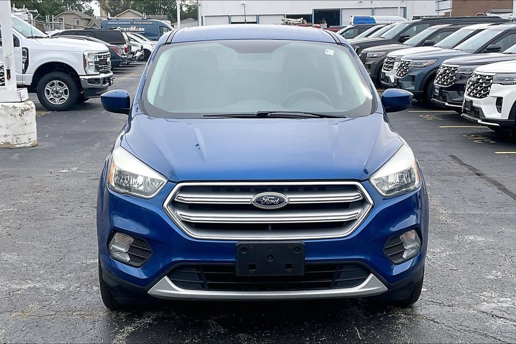 Certified 2017 Ford Escape SE FWD image 2