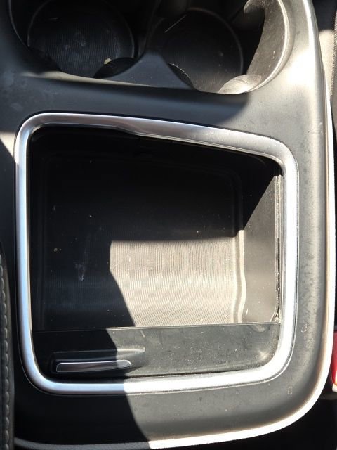 Used 2023 Chrysler Pacifica Touring-L image 39