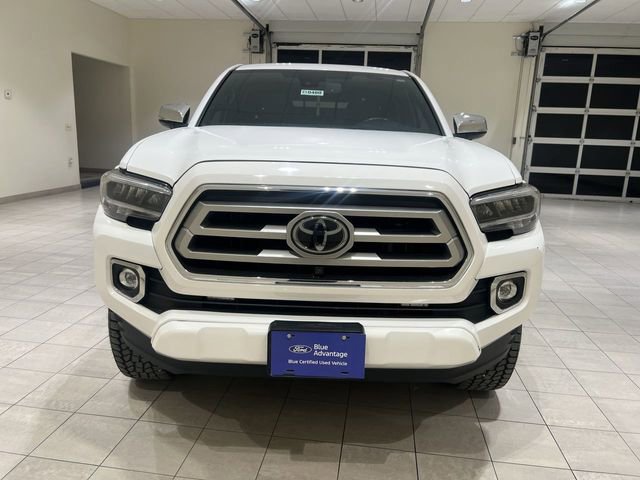 Used 2022 Toyota Tacoma Limited image 8