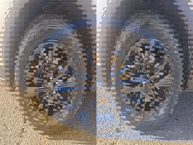 Certified 2019 Ford Explorer XLT w/ Equipment Group 202A image 10