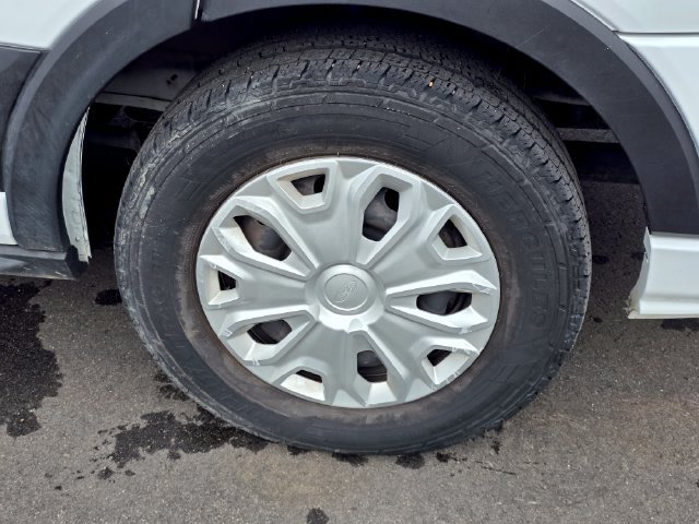 Certified 2022 Ford Transit 350 XLT RWD image 6