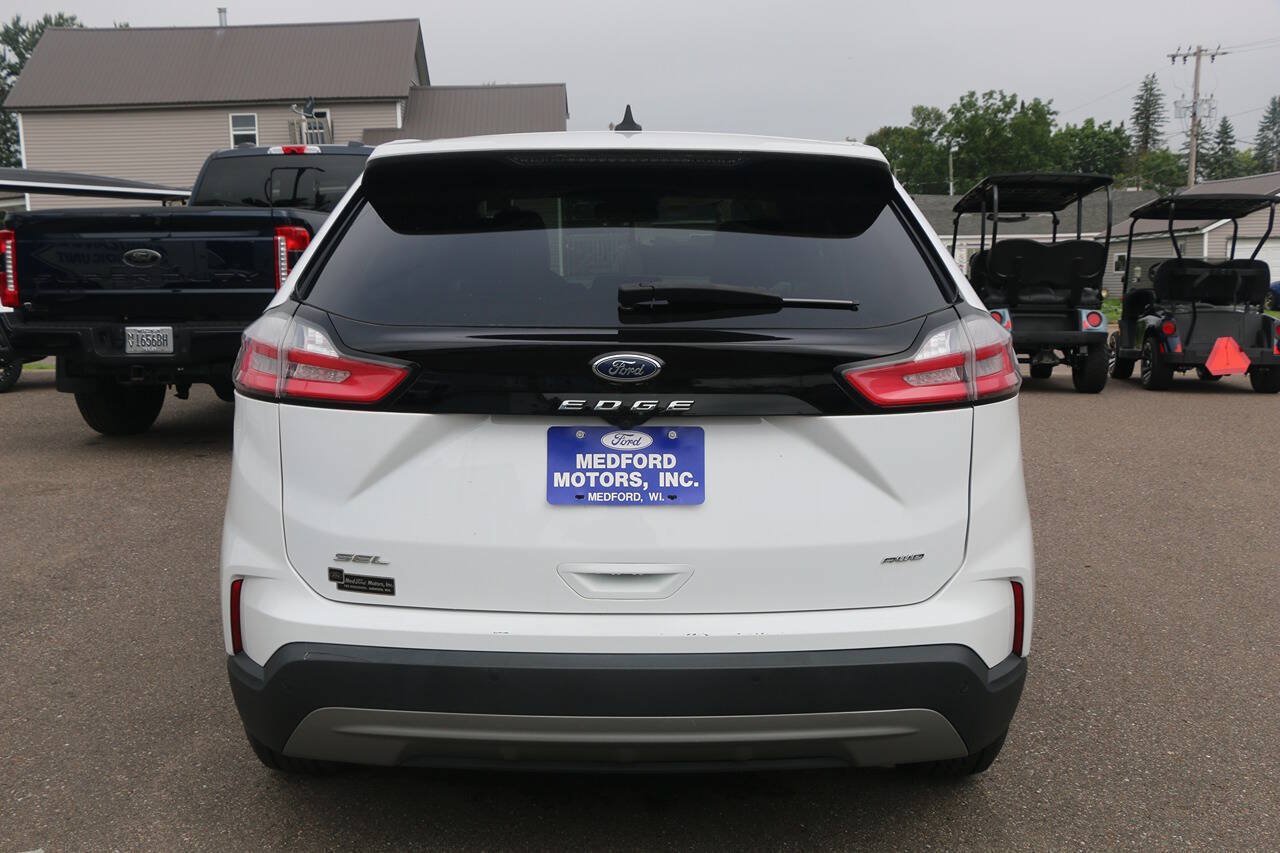 Certified 2024 Ford Edge SEL AWD/4WD image 4