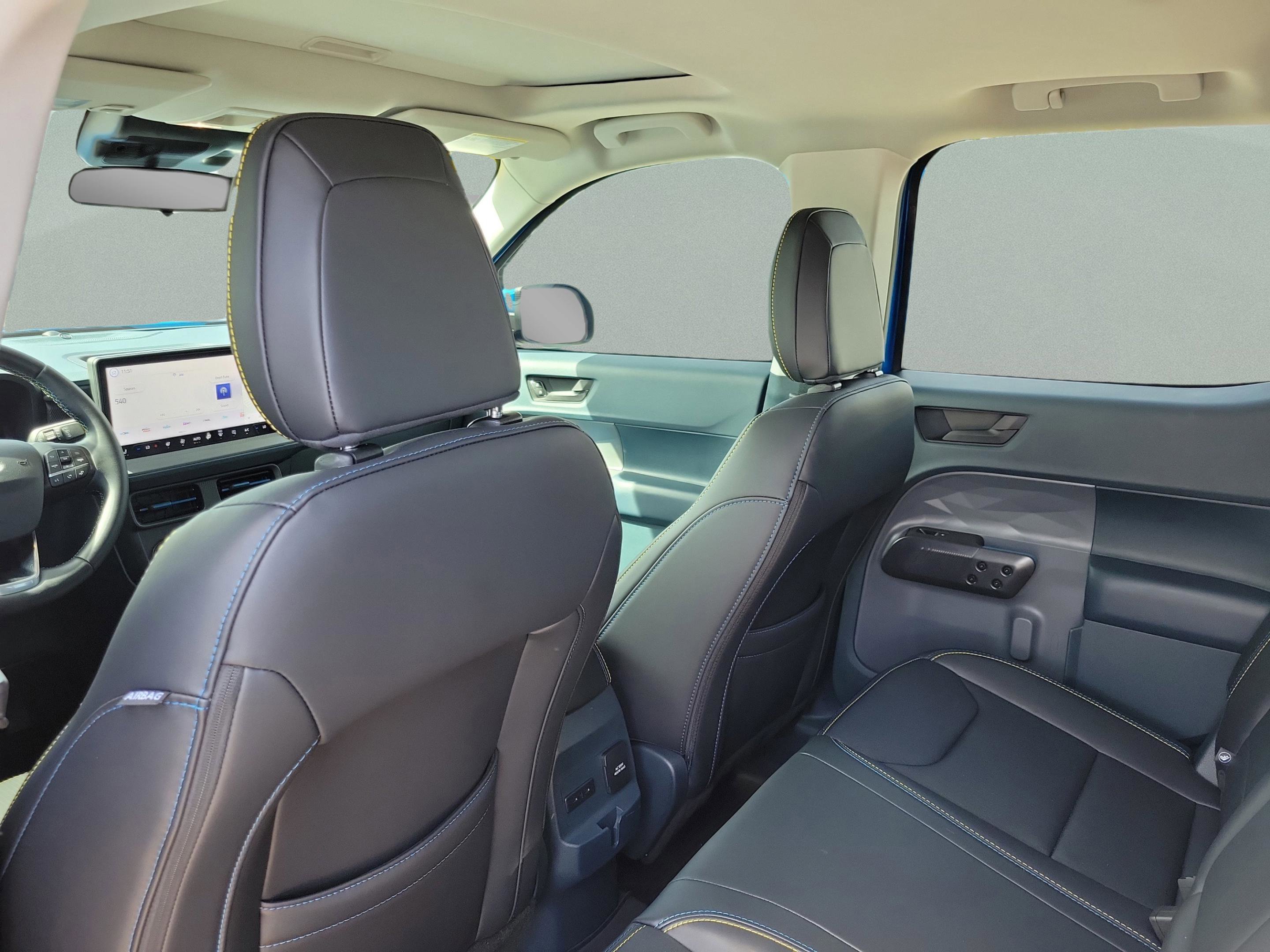 Certified 2025 Ford Maverick Lobo image 20